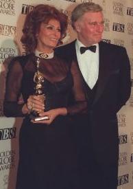 CHUCK & SOPHIA LOREN AT THE GOLDEN GLOBE AWARDS('95)